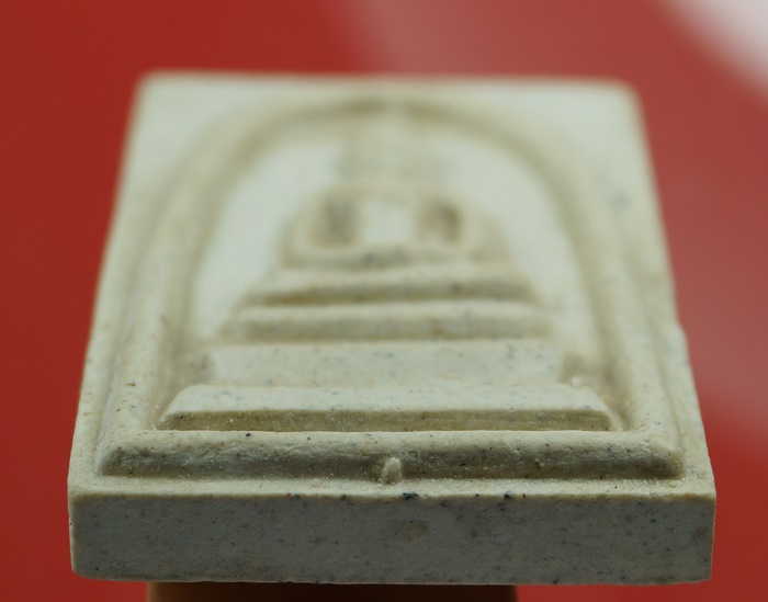 พระสมเด็จวัดระฆัง รุ่น ๒๑๔ ปีเกิด พิมพ์ใหญ่นิยม เกศทะลุซุ้ม บล๊อกพระเศียรใหญ่ พร้อมกล่องเดิม