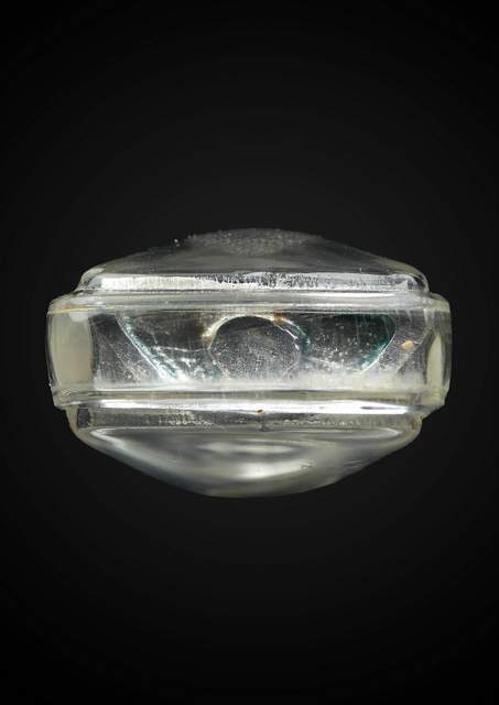 รูปหล่อ พระธรรมกาย เนื้อเงิน สวยๆเลี่ยมพลาสติกกันน้ำ