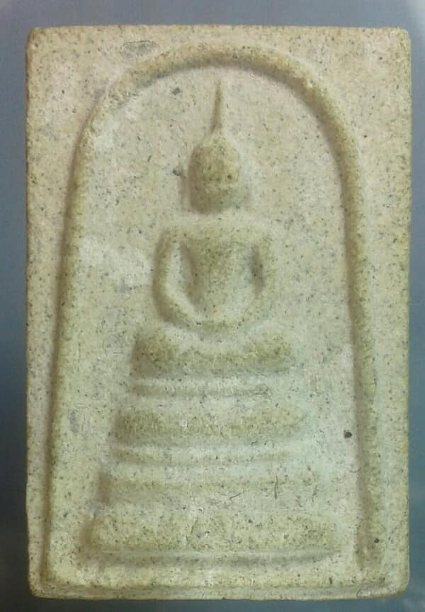 พระสมเด็จเนื้อผง หลังยันต์ ไม่ทราบวัด เคาะเดียวครับ