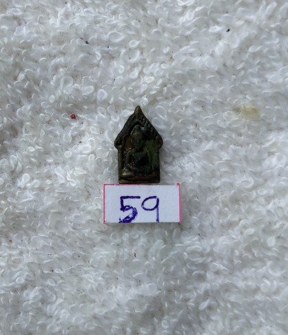 พระยอดขุนพลจิ๋วหลวงพ่อสาครทาสีผึ้งหลวงพ่อทาบ เคาะเดียว