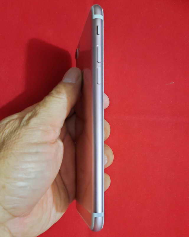 iphone 7 จุ256GB อุปกรณ์ครบพร้อมกล่องเดิมๆ