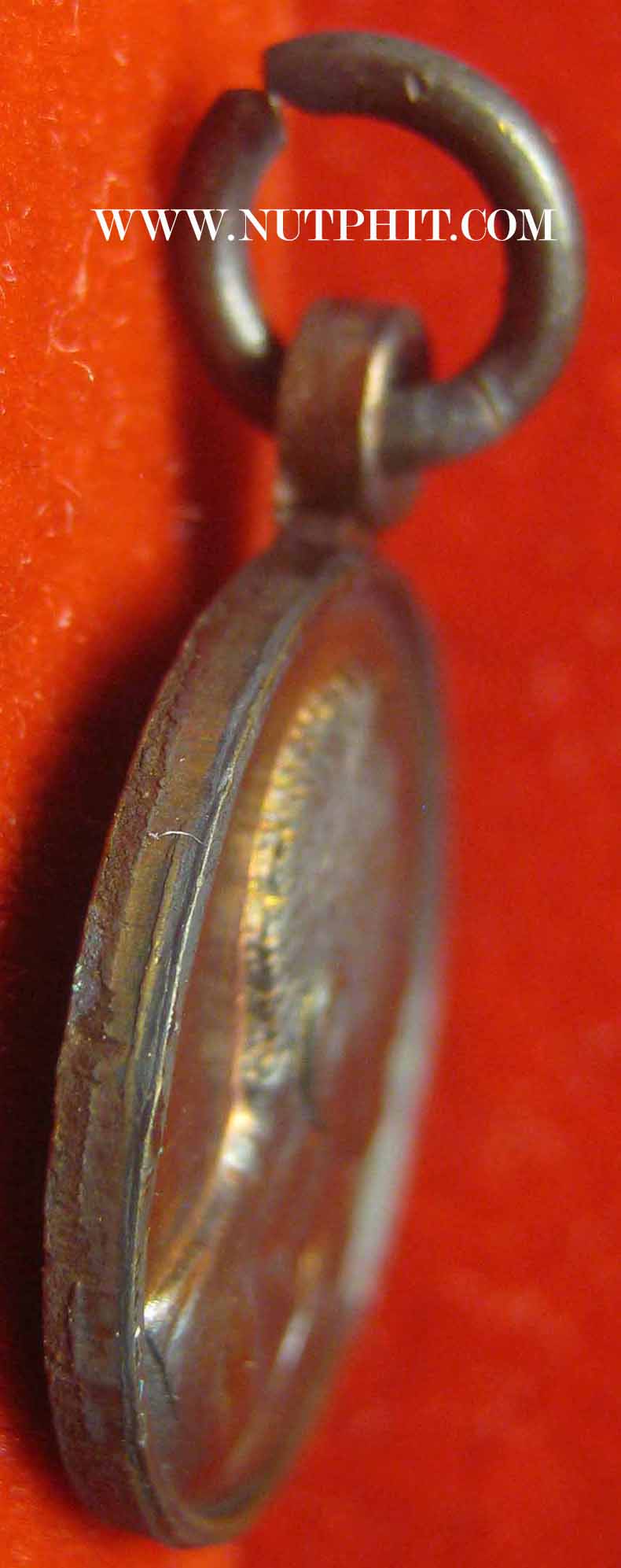 เหรียญหลวงปู่แหวน ฉลองอายุครบ ๙๘ ปี ๑๖ ม.ค.๒๕๒๘ สวยกริ๊บยันซองเดิม*244