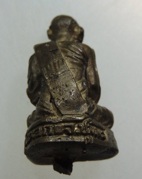 รูปหล่อหลวงพ่อคง ยโสธโร (พระอาจารย์ทองคง) วัดนอกวิสัยใต้ อ.สวี จ.ชุมพร