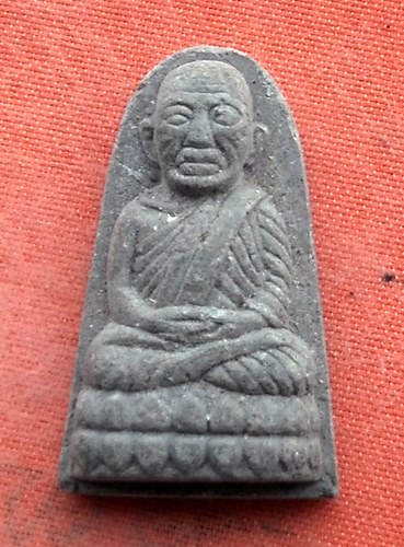 เริ่ม 10 บาท กับ พระเนื้อผง หลวงปู่ทวด  ...A703