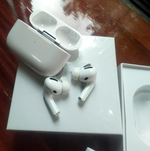 AirPods Pro หูฟังของใหม่ Bluetooth5.0 เบสหนัก เสียงดี เทสแล้วเก็บลงกล่องเหมือนเดิม เอามาปล่อยแบบถูกๆ