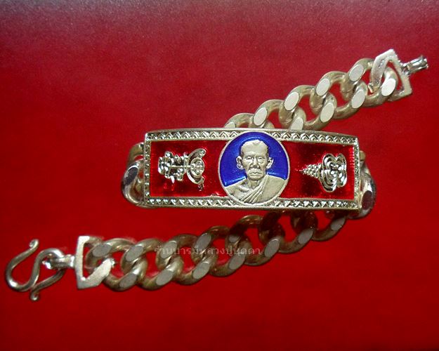 ลสข้อมือรุ่นแรก เนื้ออัลปาก้า ลงยา หลวงพ่อกวย วัดโฆสิตาราม(วัดบ้านแค) ชัยนาท สร้างน้อยเพียง2000เส้น