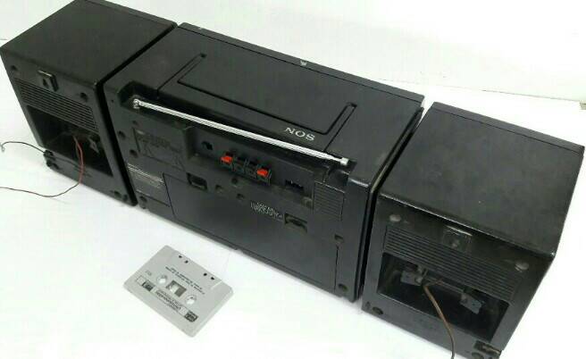วิทยุเทป Sony CFS-W350S ปกติทุกระบบ เทปเล่นได้ทั้ง 2 หลุม กรอได้ อัดได้ FM AM แจ่ม เคาะเดียว