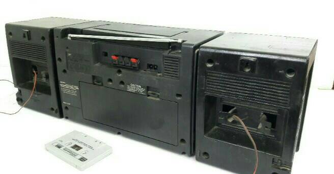 วิทยุเทป Sony CFS-W350S ปกติทุกระบบ เทปเล่นได้ทั้ง 2 หลุม กรอได้ อัดได้ FM AM แจ่ม เคาะเดียว