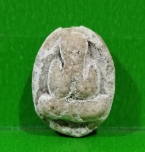 *เคาะเดียวปิด * พระปิดตาเนื้อผงอิทธิเจ พิมพ์เม็ดบัว รุ่นแรก หลวงพ่ออุตตมะ วัดวังก์วิเวการาม 