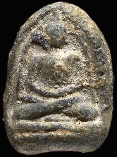 *พระกรุวัดท้ายตลาด พิมพ์หยดแป้งจิ๋วสมาธิข้างเส้น เนื้อใบลาน*