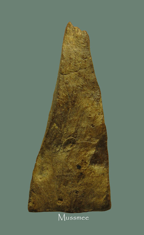 พระผงว่านจำปาสัก ( องค์จิ๋ว สำหรับเด็กๆ ) ของดีที่คนยุคเก่าเชื่อถือในพุทธคุณครับ ### เคาะเดียว ###