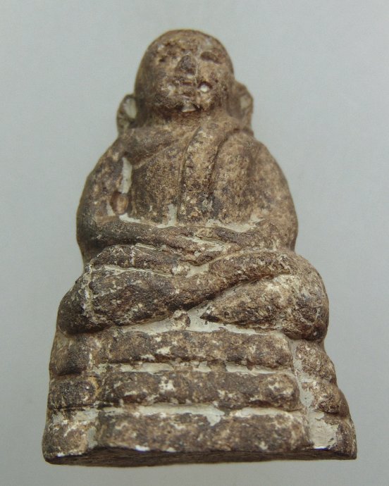 พระผงหลวงปู่เทพโลกอุดร