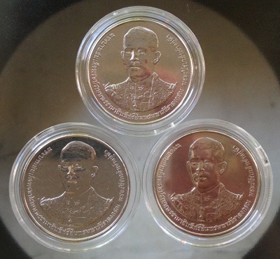 เหรียญร.๑๐ พระราชพิธีบรมราชาภิเษก ปี2562 ชนิด20บาท พร้อมตลับสวยๆ 3เหรียญ(มูลค่ารวม60บาท) ชุดที่7