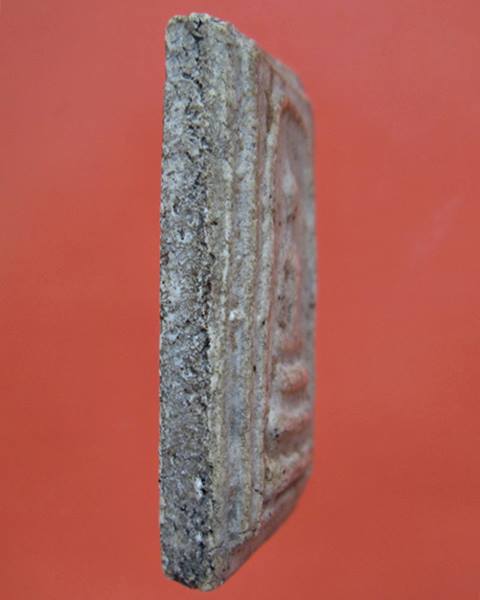 สมเด็จหลวงปู่นาค วัดระฆัง พิมพ์กรอบกระจก องค์ที่ 3