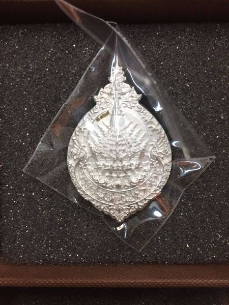 พระวิมุจลินท์นาคราช เนื้อชุบเงินองค์ชุบทองลงยาเขียว หลวงพ่อวิจิตร สำนักปฎิบัติธรรมพุทธบูชา นครปฐม