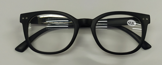 **แค่189.-** แว่นสายตายาว ทรงสวย Black Frame & Two Mark Dots with iron hinge สีดำ ของใหม่ครับ 
