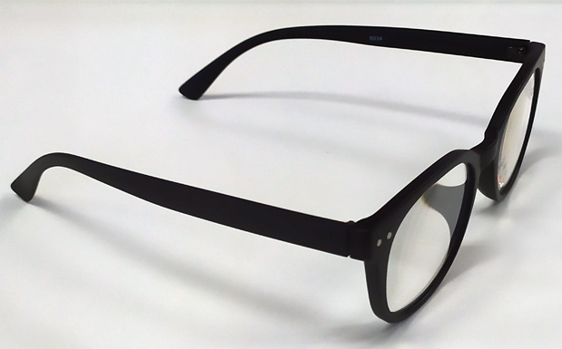**แค่189.-** แว่นสายตายาว ทรงสวย Black Frame & Two Mark Dots with iron hinge สีดำ ของใหม่ครับ 
