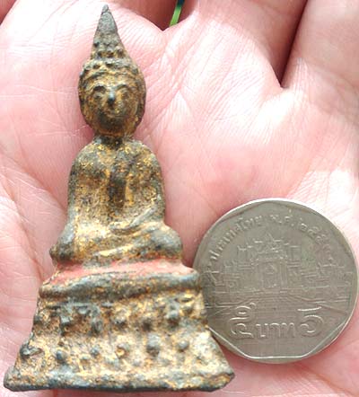 *พระบูชารัตนโกสินทร์ เศียรกลม เกศแหลม ขนาดเล็ก ลงรักปิดทอง ดินไทย*