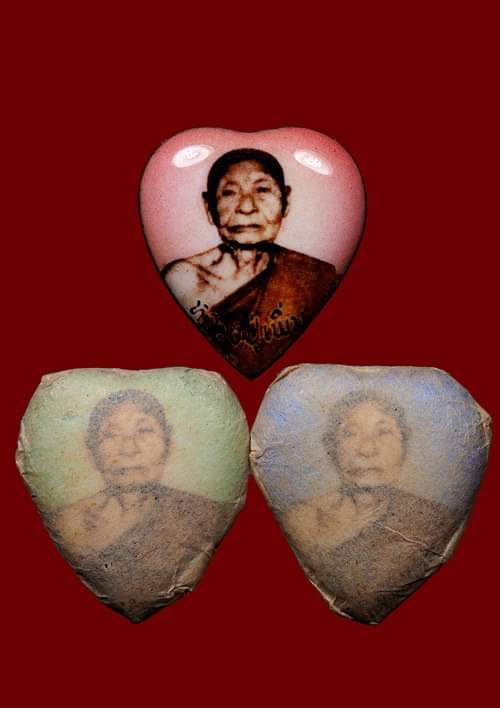 ถูกสุด สะดุดใจ...ล๊อคเก็ตรูปหัวใจหลวงปู่เพิ่ม วัดกลางบางแก้ว จ.นครปฐม ปี 2518 ครบชุด 3 สี 3 องค์ สวย