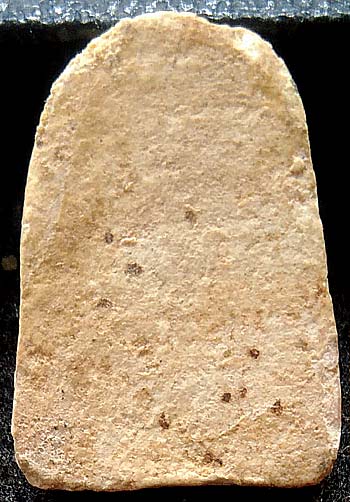 *พระผงกรุวัดเงินคลองเตย พิมพ์เล็บมือสมาธิ ฐานสามชั้น*