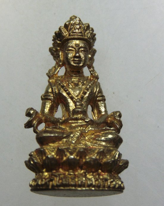 รูปหล่อพระอวโลกิเตศวร