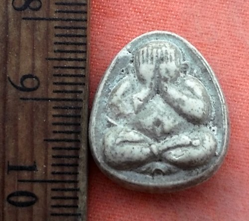 เริ่ม 10 บาท กับ พระเนื้อผง ปิดตา วัดม่วงขาว …A12