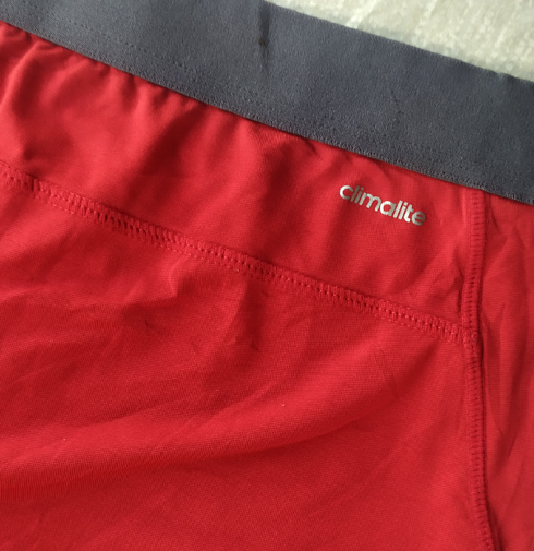 กางเกงใน ADIDAS climalite แบบสปอร์ตมีขา สีแดงขอบเทา ของแท้