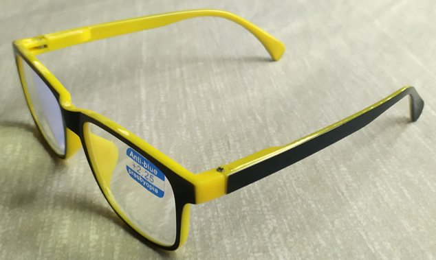 แว่นสายตายาว Anti-blue Radiation protection presbyopia ป้องกันแสงสีฟ้า ปกป้องดวงตา ของใหม่ครับ