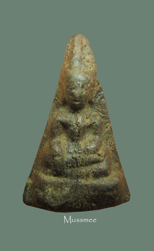 พระผงว่านจำปาสัก (พิมพ์มารวิชัย) ของดีที่คนยุคเก่าเชื่อถือในพุทธคุณครับ ### เคาะเดียว ###