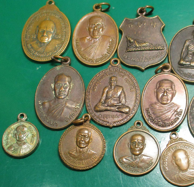 เหมาๆ สายภาคตะวันออก (องค์ละ 5 บาท) - ปิดแล้วโอนได้เลย ไม่ต้องสะสม