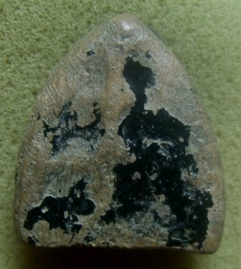 **วัดใจ**พระเนื้อดิน พิมพ์หลวงพ่อโต บางกระทิง พิมพ์ใหญ่ ลงรัก เก่า ไม่ทราบที่**สวยๆ เชิญชมครับ