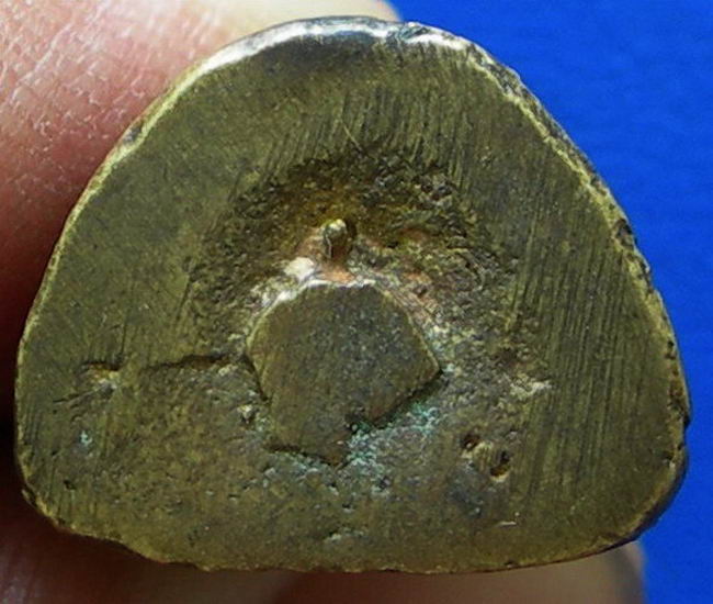 รูปหล่อหลวงพ่อสว่าง วัดบ่อปิ้งเกลือ รุ่น ๑ จ.พิจิตร.......