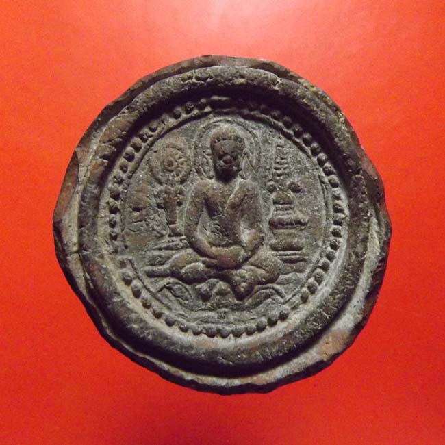 พระยุคทวาราวดี  กรุเมืองแอม อ.เขาสวนกวาง จ.ขอนแก่น