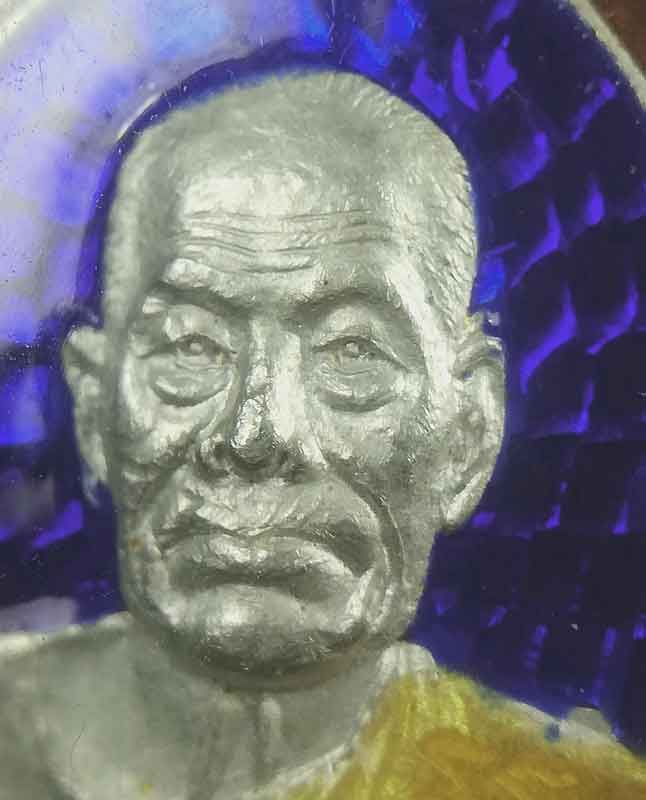  เหรียญหลวงพ่อมี วัดมารวิชัย รุ่นเสาร์๕ ปี2539 เนื้อเงินลงยา เลี่ยมกันน้ำ