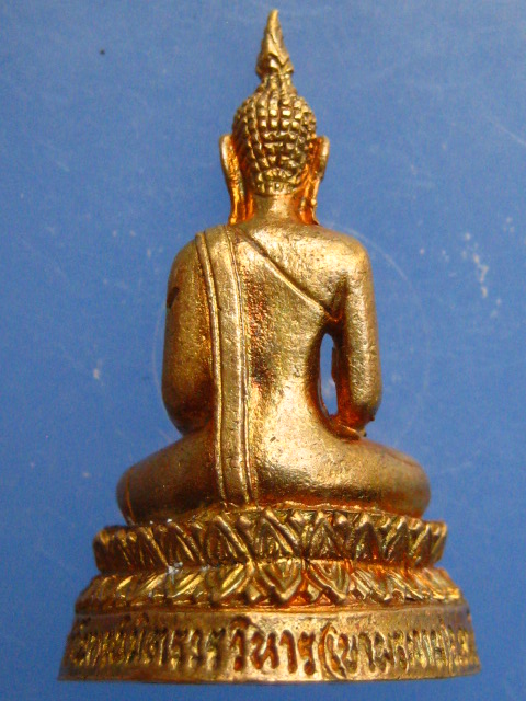 รูปหล่อ พระพุทธปฏิภาคมัธยมพุทธกาล วัดเขาพระงาม จ.ลพบุรี