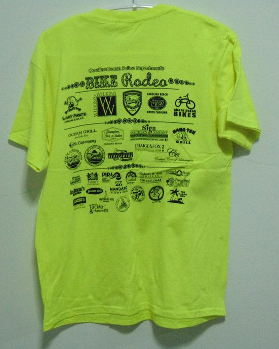 เสื้อยืด ขนาด L