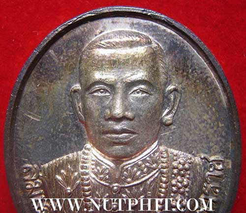 แพ็คคู่พระเจ้าตากสินมหาราช ค่ายตากสิน จันทบุรี ปี 2537 เนื้อเงินแท้+กระไหล่ทอง*134