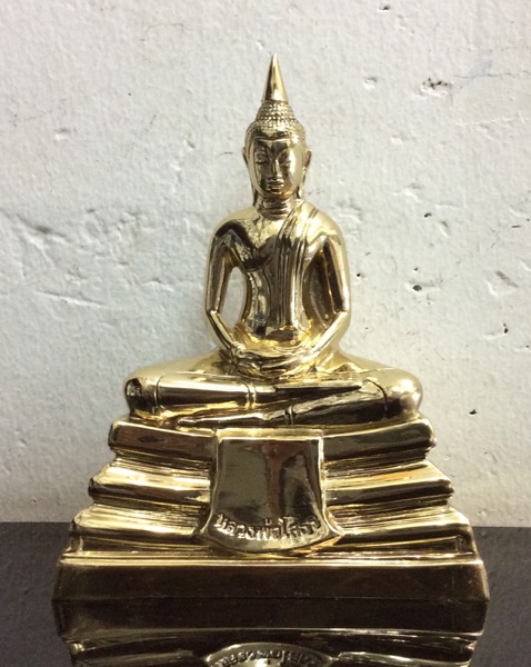 หลวงพ่อโสธร รุ่น10 อัญเชิญขึ้นจากน้ำปีที่250 ขนาดบูชา (สูง6นิ้ว หน้าตัก3.5นิ้ว) พร้อมกล่องเดิม