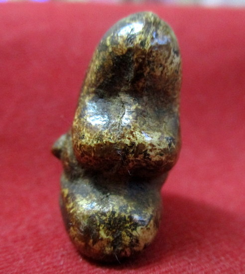 พระปิดตา 2 หน้า พิมพ์สะดือจุ่น หลวงพ่อทองสุข วัดสะพานสูง ปี 2495 (ยุคต้น)