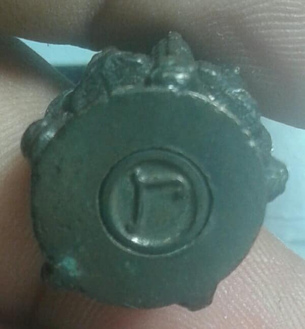 หล่ออุดกริ่ง พิมพ์ระฆัง ไม่ทราบวัด    เคาะเดียวครับ