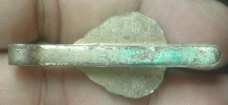 แหนบหลวงปู่แหวน วัดดอยแม่ปั๋ง เชียงใหม่  เคาะเดียวครับ 