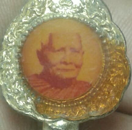 แหนบหลวงปู่แหวน วัดดอยแม่ปั๋ง เชียงใหม่  เคาะเดียวครับ 