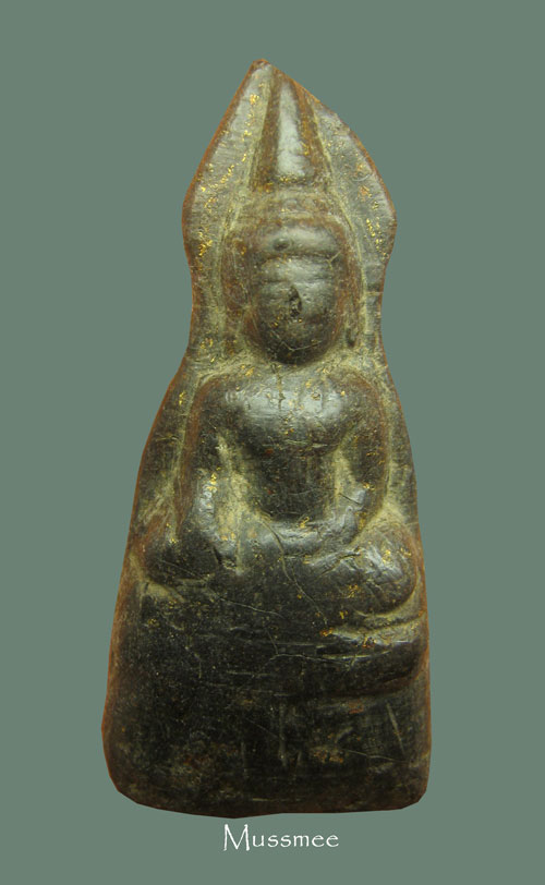 พระผงว่านจำปาสัก (พิมพ์เชียงแสน) ของดีที่คนยุคเก่าเชื่อถือในพุทธคุณครับ ### เคาะเดียว ###