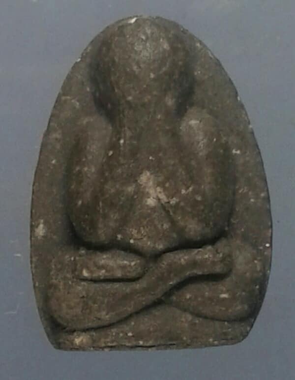 พระปิดตาเนื้อผง ไม่ทราบวัด  เคาะเดียวครับ