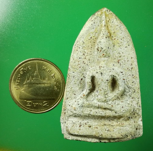 พระขุนแผนกรุวัดสูง อยุธยา พระหายาก จนแทบจะเป็นตำนาน ต้นตำรับปูนเปลือกหอย