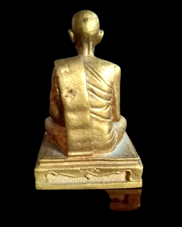 รูปหล่อบูชาหน้ารถ หลวงปู่โต๊ะ ปี 2542