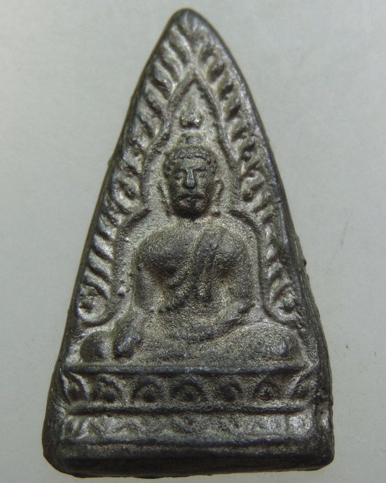 พระพุทธชินราช เนื้อชิน
