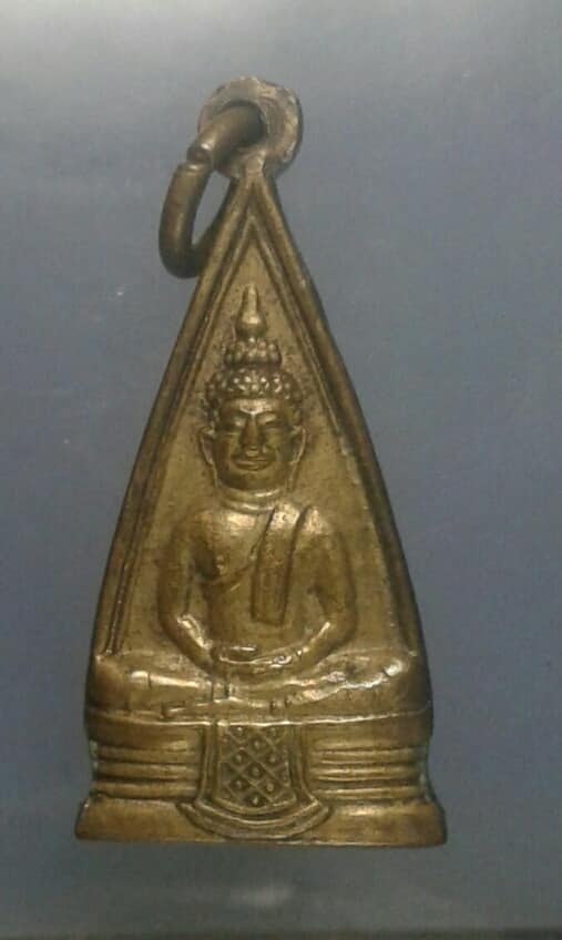 รูปหล่อหลวงพ่อโสธร 2 หน้า  เคาะเดียวครับ