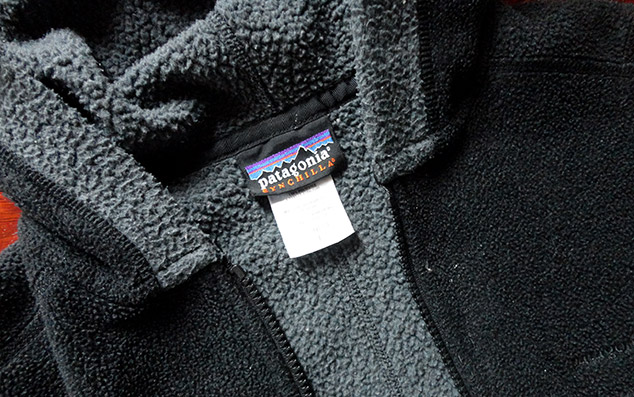 แจกเกด patagonia SYNCHILLA สีดำ มีฮูด ด้านในสีเทาแบบฟู เบอร์ L สตรี ออฟฟิศหรือไปขึ้นดอยและเที่ยวนอก