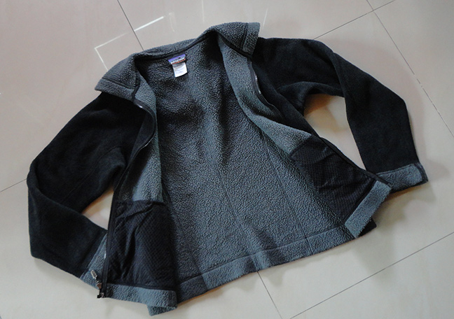 แจกเกด patagonia SYNCHILLA สีดำ มีฮูด ด้านในสีเทาแบบฟู เบอร์ L สตรี ออฟฟิศหรือไปขึ้นดอยและเที่ยวนอก